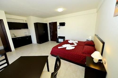 Hotel Golden Rose 3*