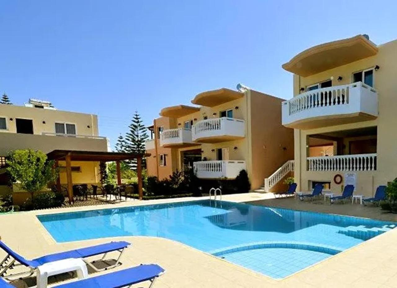Golden Rose Hotel 3*