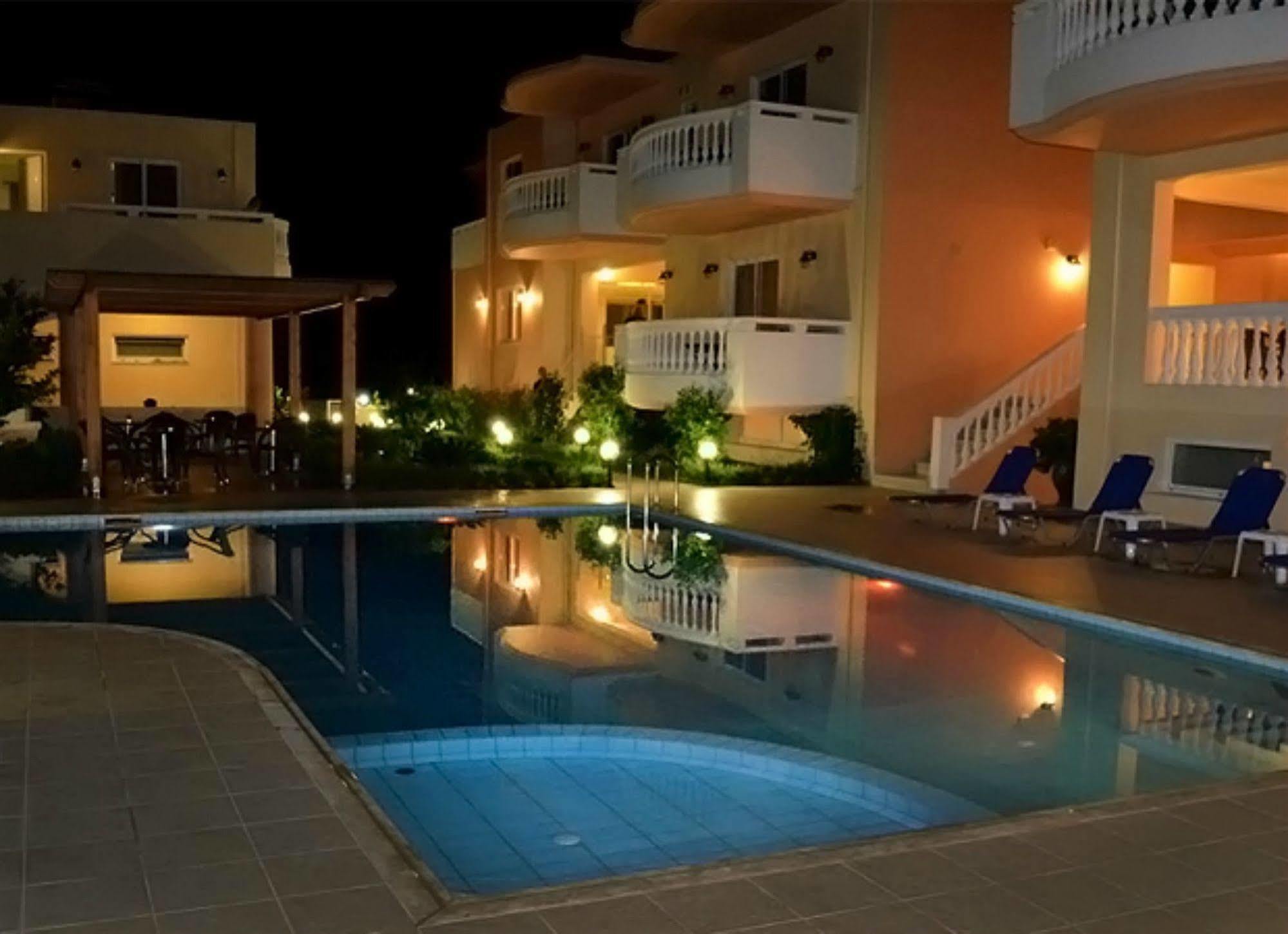 Golden Rose Hotel