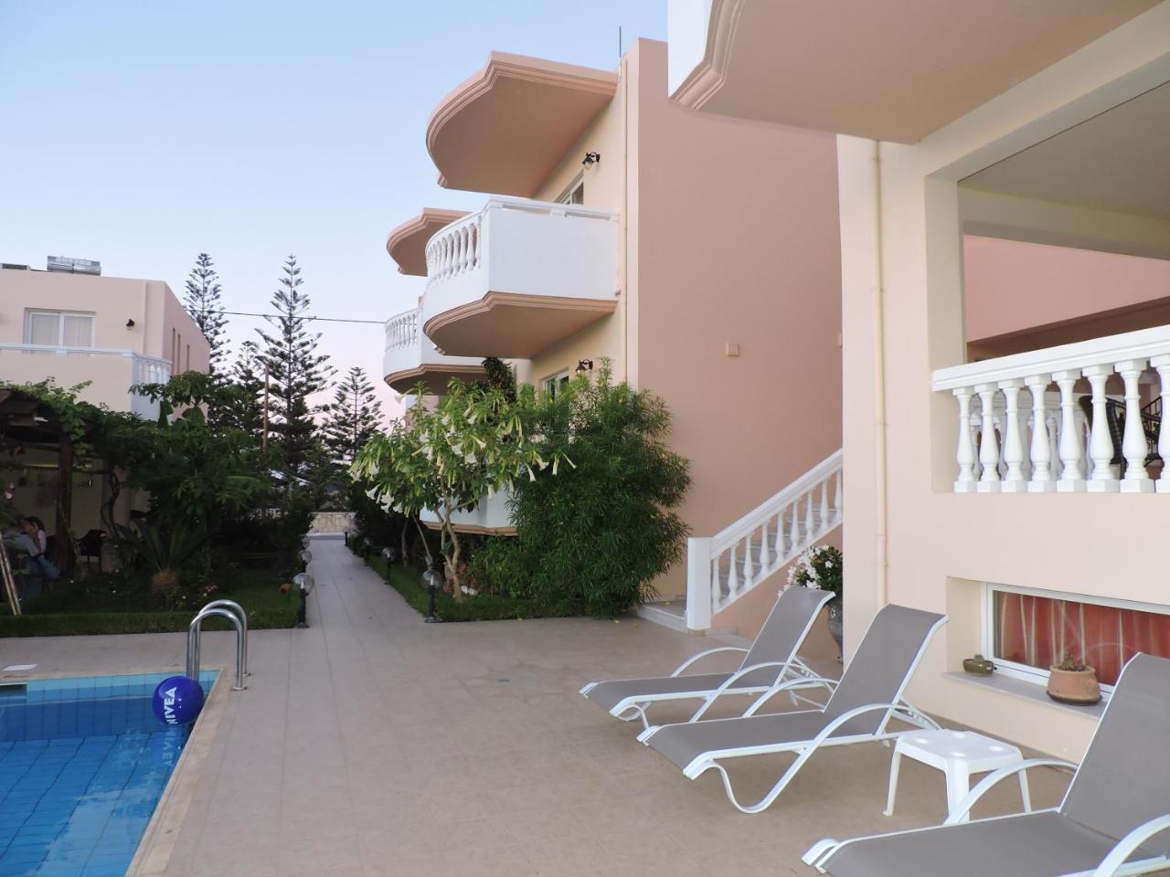Hotel Golden Rose 3*
